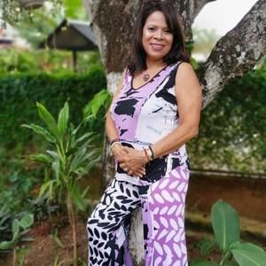 Meet your Posher, Martika